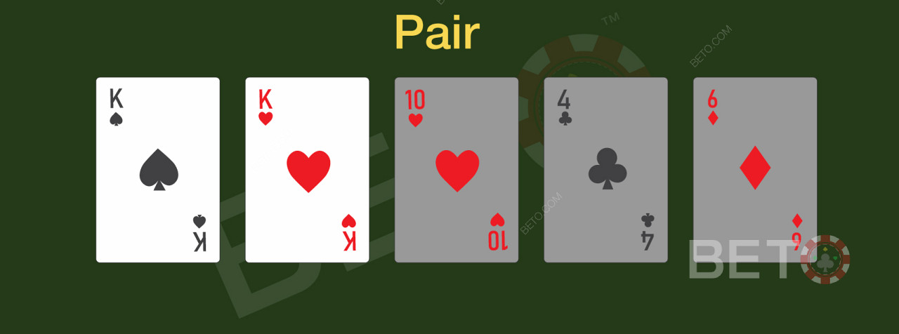 Bu kart oyununu oynarken genellikle bir çift elde edersiniz.