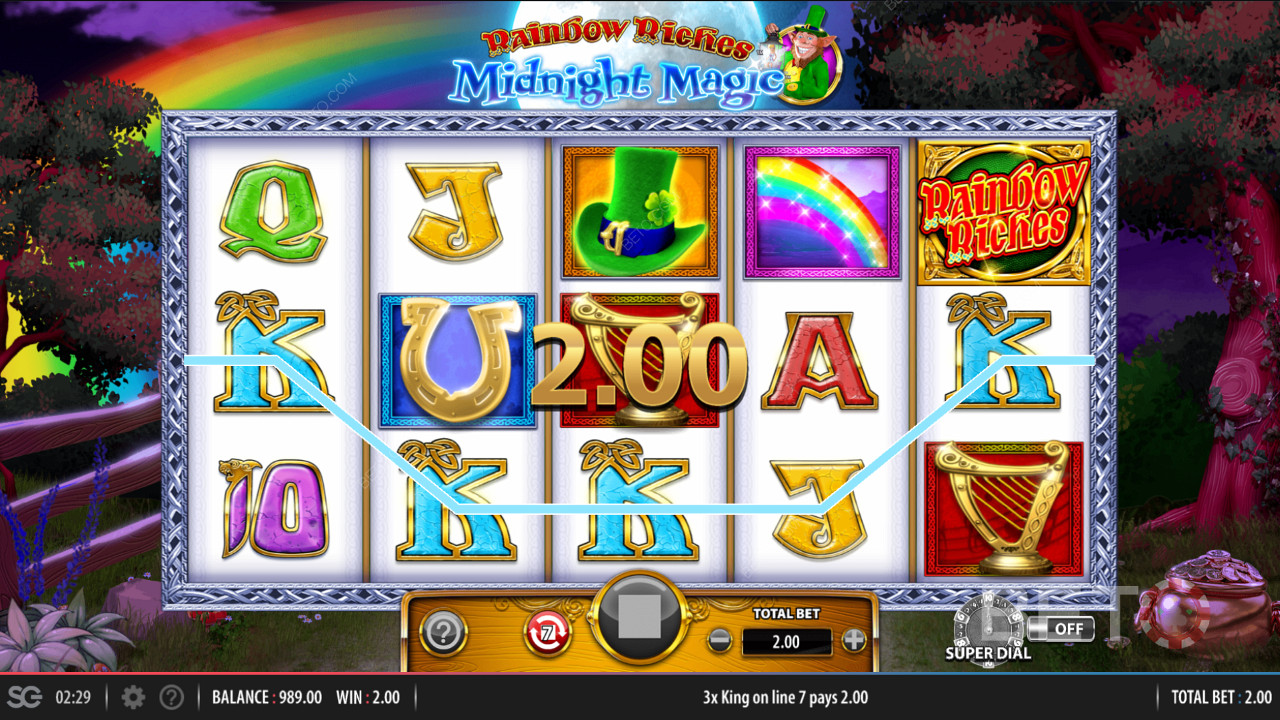 Rainbow Riches Midnight Magic slotunda 10 farklı aktif ödeme çizgisi